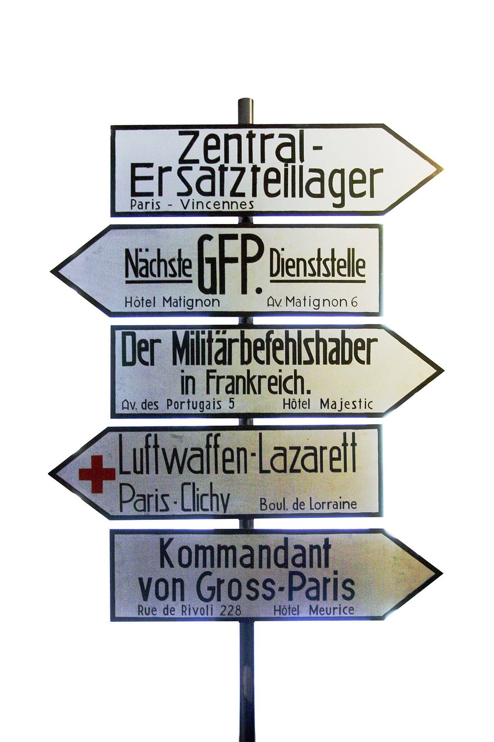 http://problemata.huma-num.fr/omeka_beta/files/large/2152/Fig._15_1_Musee-de-lArmee-IMG_1058.jpg http://problemata.huma-num.fr/omeka_beta/files/large/2152/Fig._15_1_Musee-de-lArmee-IMG_1058.jpg